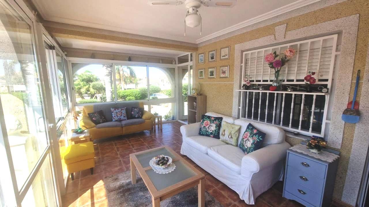 3 bedroom Villa for sale in Catral with pool garage - € 379,995 (Ref: 9850126)
