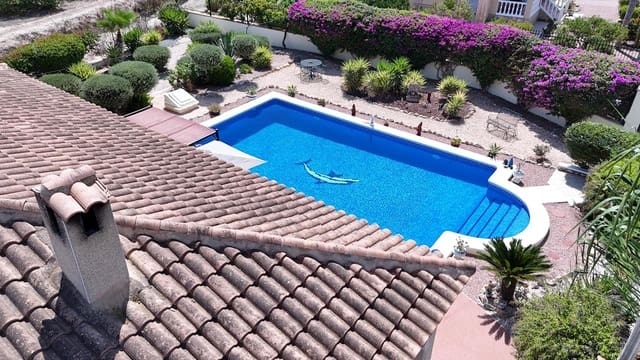 3 bedroom Villa for sale in Catral with pool garage - € 379,995 (Ref: 9850126)