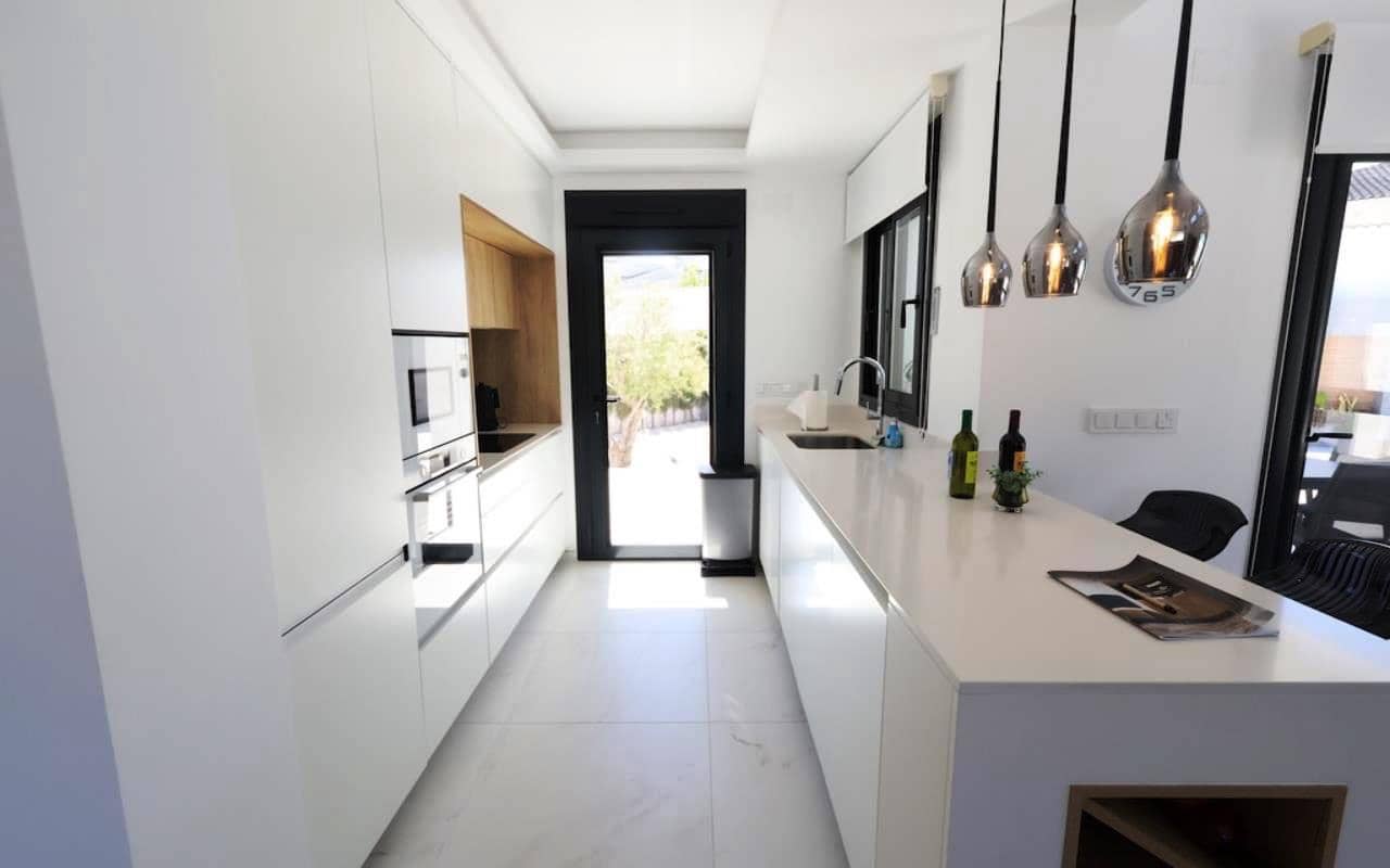 3 sypialnia Willa na sprzedaż w Ciudad Quesada z basenem garażem - 699 000 € (Ref: 9850585)