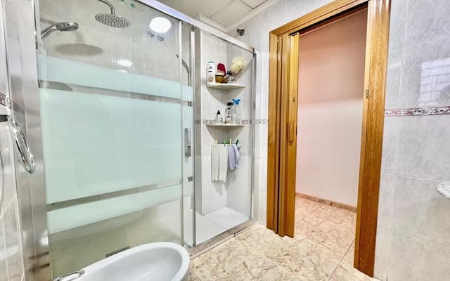 2 sypialnia Apartament na sprzedaż w Torrevieja z garażem - 169 900 € (Ref: 9854622)