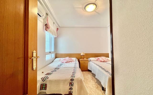 2 sypialnia Apartament na sprzedaż w Torrevieja z garażem - 169 900 € (Ref: 9854622)