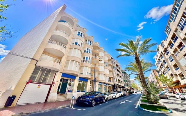 2 sypialnia Apartament na sprzedaż w Torrevieja z garażem - 169 900 € (Ref: 9854622)