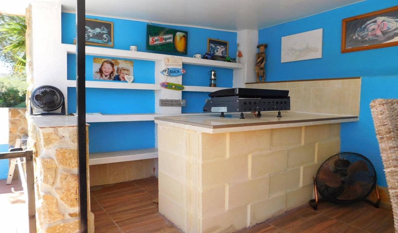 3 soverom Trehus til salgs i Torremendo med svømmebasseng garasje - € 330 000 (Ref: 9866155)