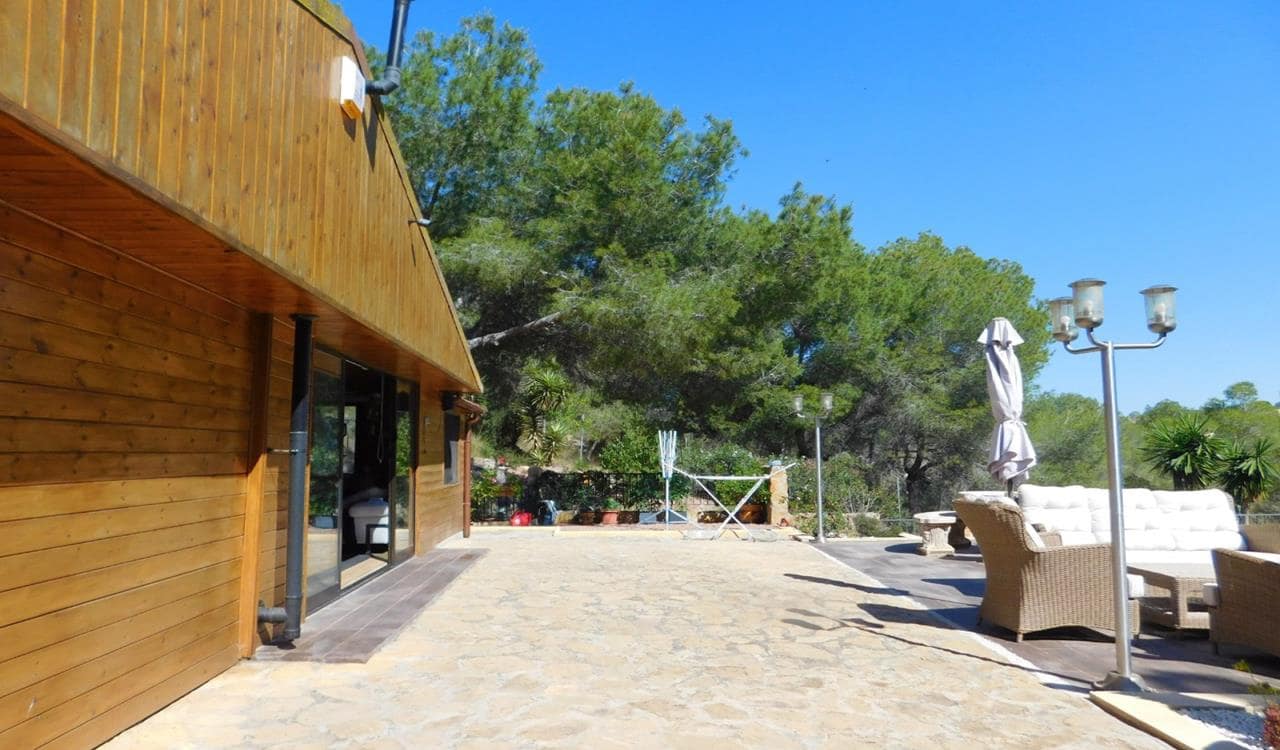 3 soverom Trehus til salgs i Torremendo med svømmebasseng garasje - € 330 000 (Ref: 9866155)