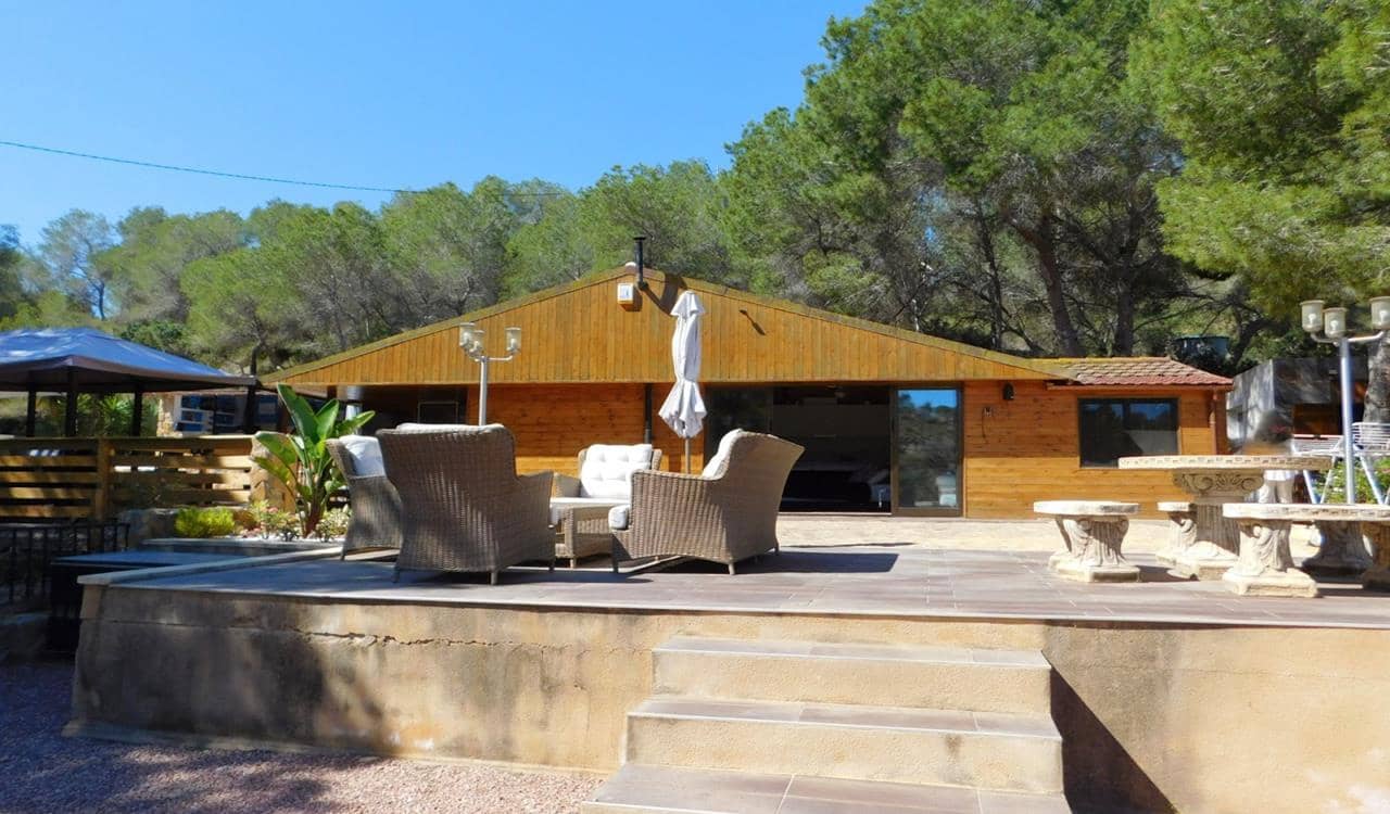 3 soverom Trehus til salgs i Torremendo med svømmebasseng garasje - € 330 000 (Ref: 9866155)