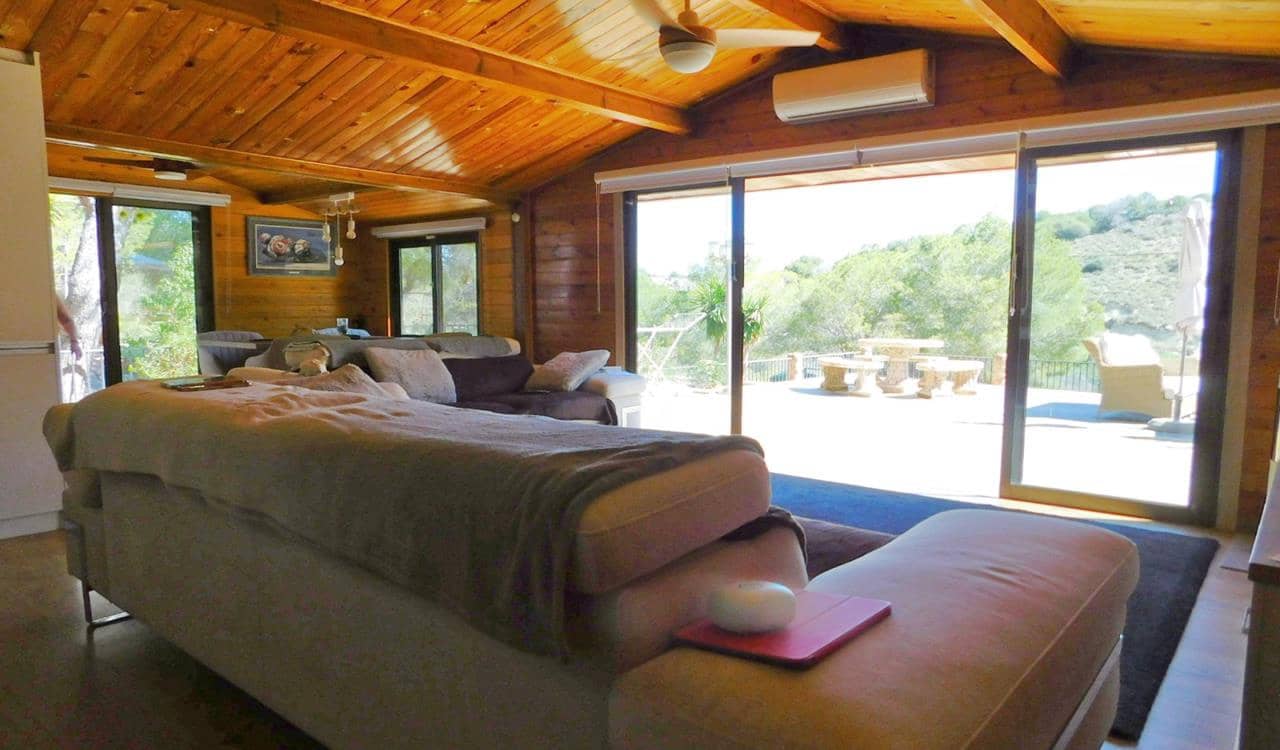 3 soverom Trehus til salgs i Torremendo med svømmebasseng garasje - € 330 000 (Ref: 9866155)