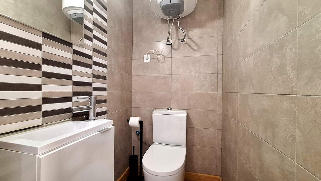 3 sypialnia Dom na sprzedaż w Playa Flamenca z basenem garażem - 285 000 € (Ref: 9867932)