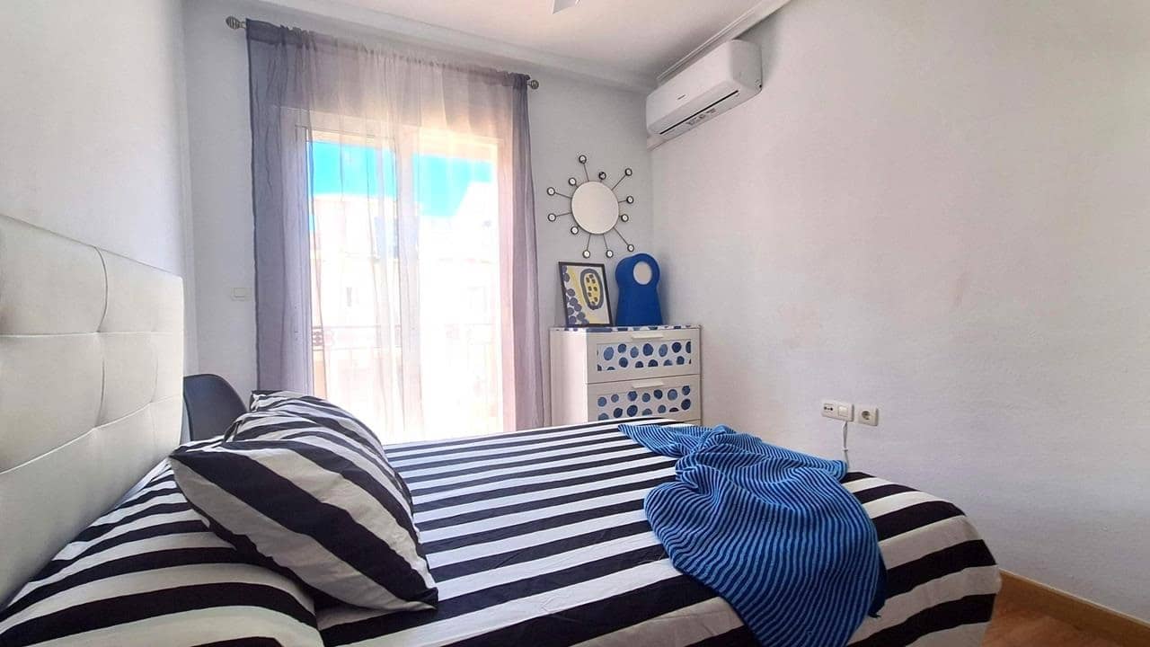 3 sypialnia Dom na sprzedaż w Playa Flamenca z basenem garażem - 285 000 € (Ref: 9867932)