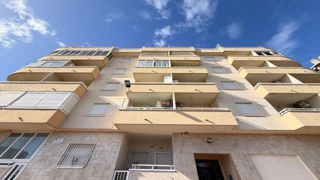 2 Zimmer Apartment zu verkaufen in Torrevieja - 179.000 € (Ref: 9872279)
