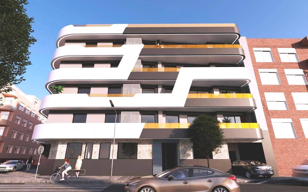 2 makuuhuone Kattohuoneisto myytävänä paikassa Torrevieja mukana uima-altaan 
autotalli - 359 000 € (Ref: 9872403)
