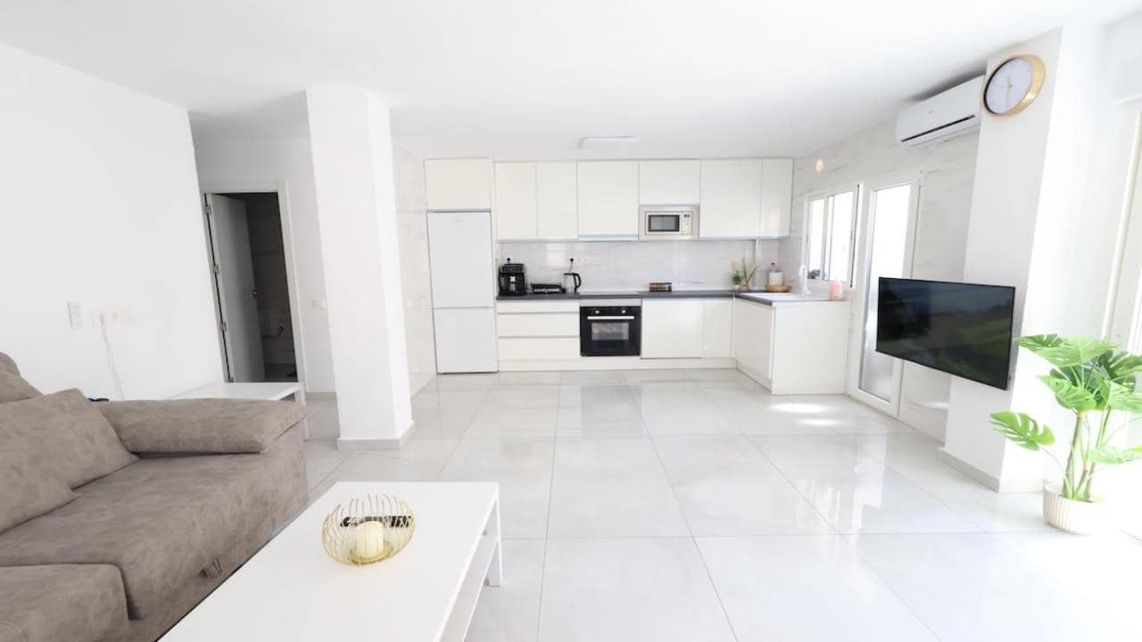 3 slaapkamer Appartement te koop in Torrevieja - € 239.000 (Ref: 9877128)