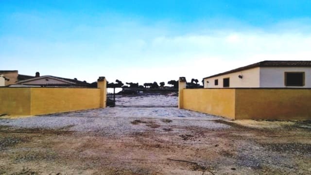 4 sypialnia Willa na sprzedaż w Catral z basenem garażem - 329 900 € (Ref: 9877447)
