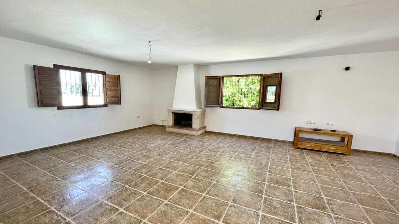 4 sypialnia Willa na sprzedaż w Catral z basenem garażem - 329 900 € (Ref: 9877447)
