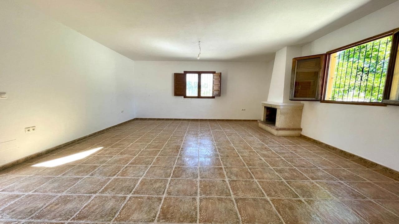 4 sypialnia Willa na sprzedaż w Catral z basenem garażem - 329 900 € (Ref: 9877447)