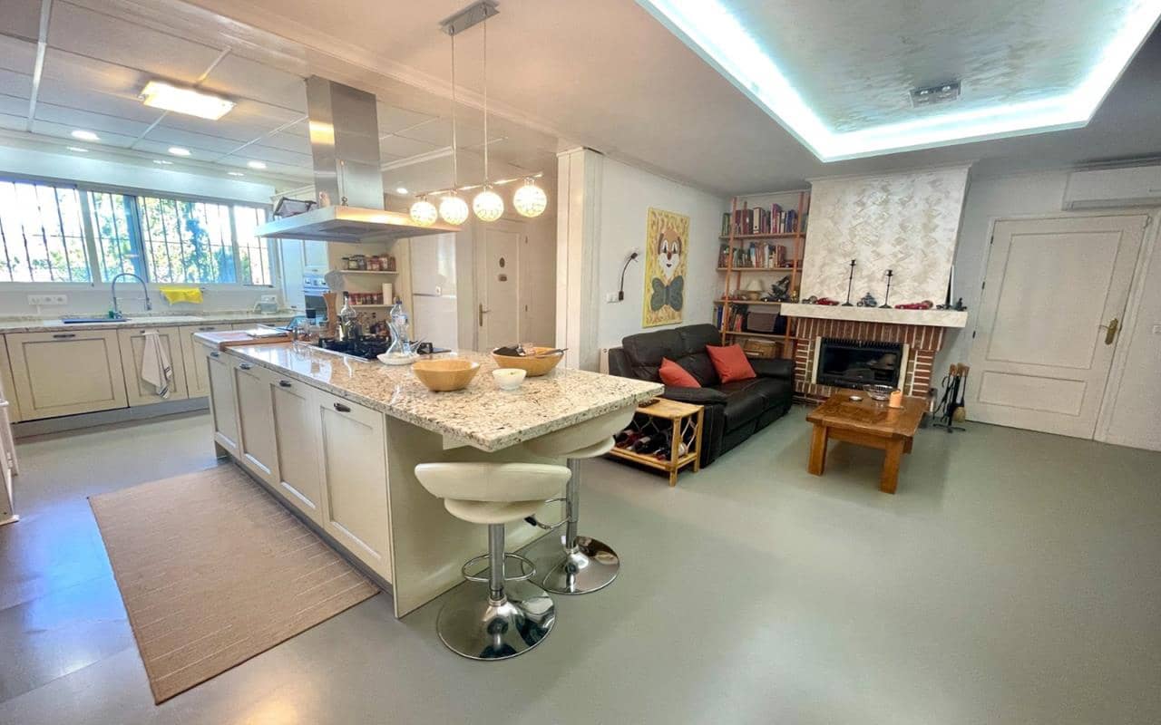 Finca/Casa Rural de 5 habitaciones en Crevillente / Crevillent en venta con piscina garaje - 422.000 € (Ref: 9880225)