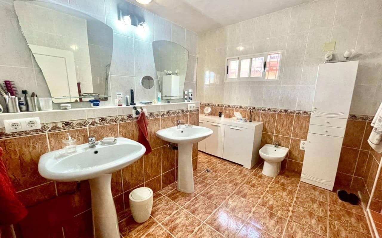 Finca/Casa Rural de 5 habitaciones en Crevillente / Crevillent en venta con piscina garaje - 422.000 € (Ref: 9880225)