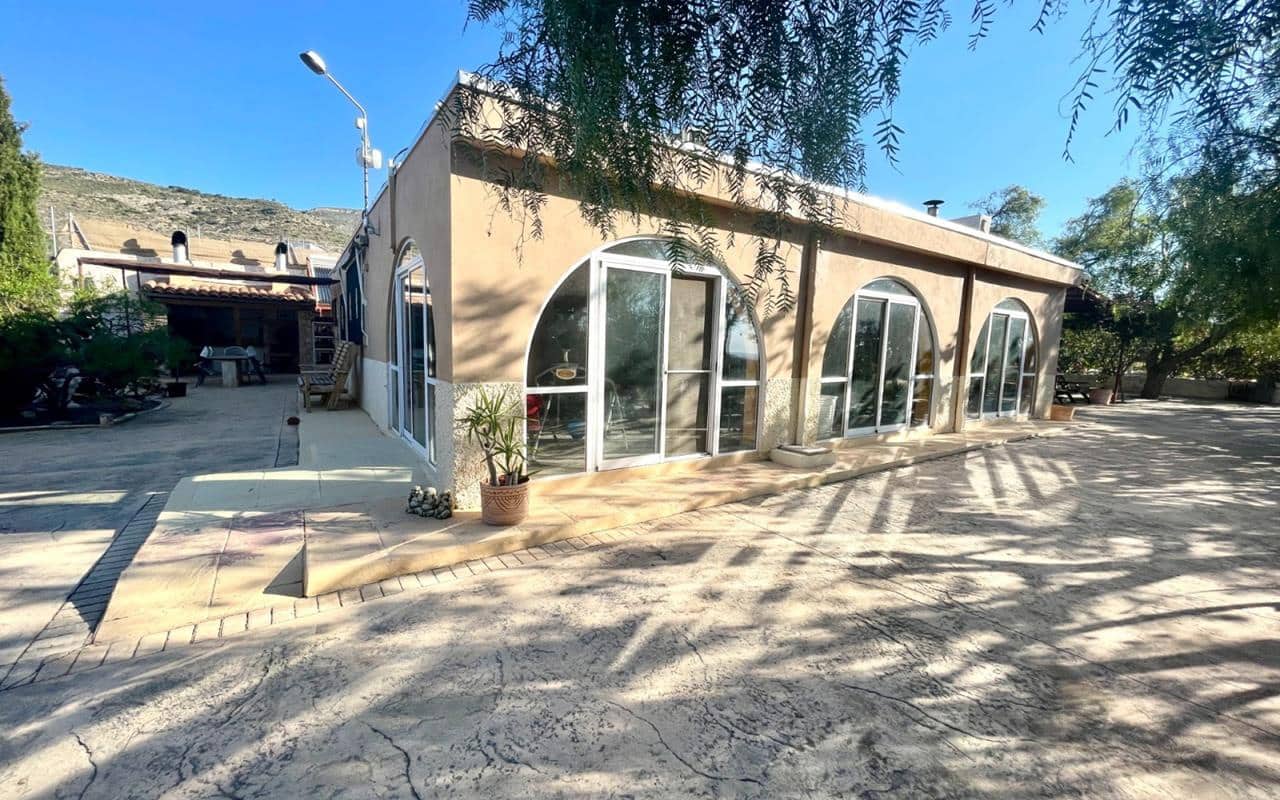 Finca/Casa Rural de 5 habitaciones en Crevillente / Crevillent en venta con piscina garaje - 422.000 € (Ref: 9880225)