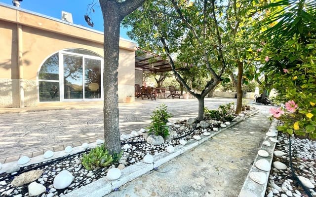 Finca/Casa Rural de 5 habitaciones en Crevillente / Crevillent en venta con piscina garaje - 422.000 € (Ref: 9880225)