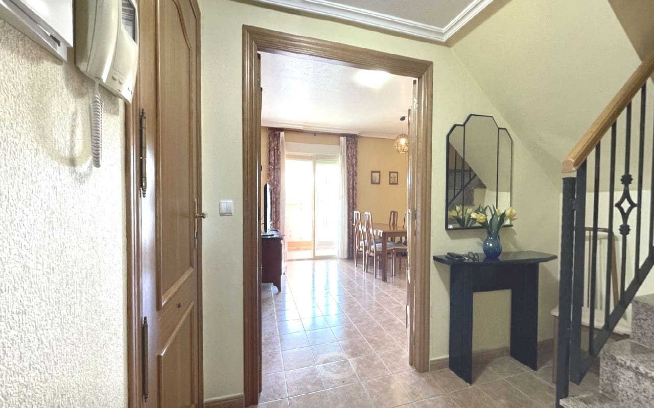 3 quarto Casa em Banda para venda em Almoradi com garagem - 265 000 € (Ref: 9880226)