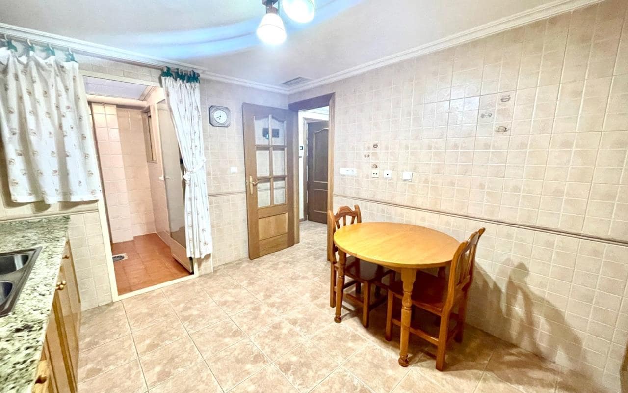 3 quarto Casa em Banda para venda em Almoradi com garagem - 265 000 € (Ref: 9880226)