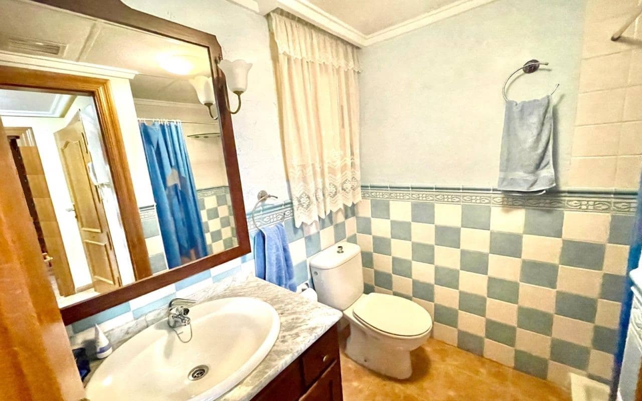 3 quarto Casa em Banda para venda em Almoradi com garagem - 265 000 € (Ref: 9880226)