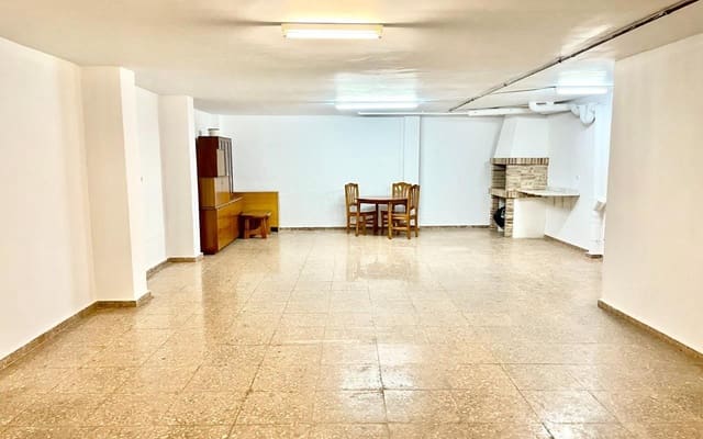 3 quarto Casa em Banda para venda em Almoradí com garagem - 265 000 € (Ref: 9880226)