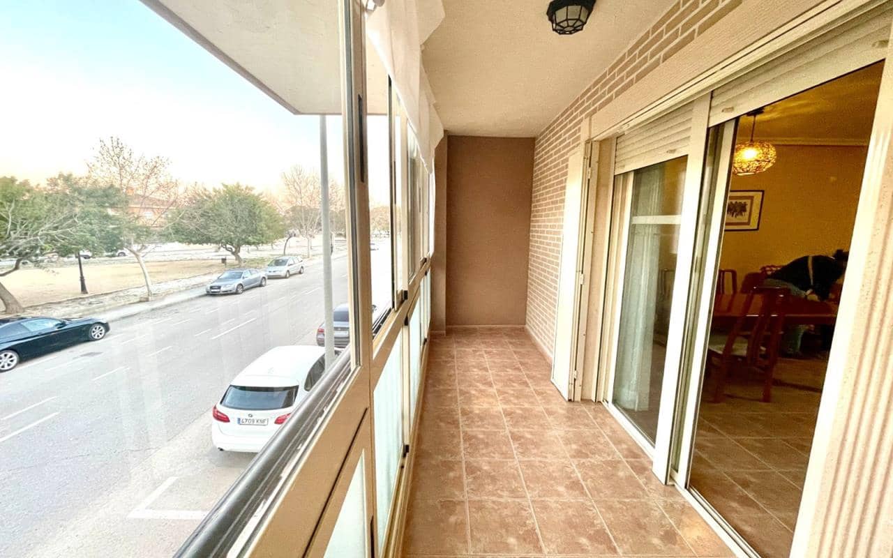 3 quarto Casa em Banda para venda em Almoradi com garagem - 265 000 € (Ref: 9880226)