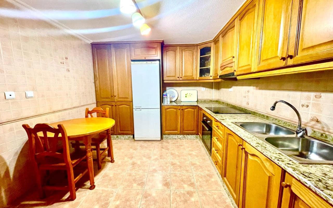 3 quarto Casa em Banda para venda em Almoradi com garagem - 265 000 € (Ref: 9880226)
