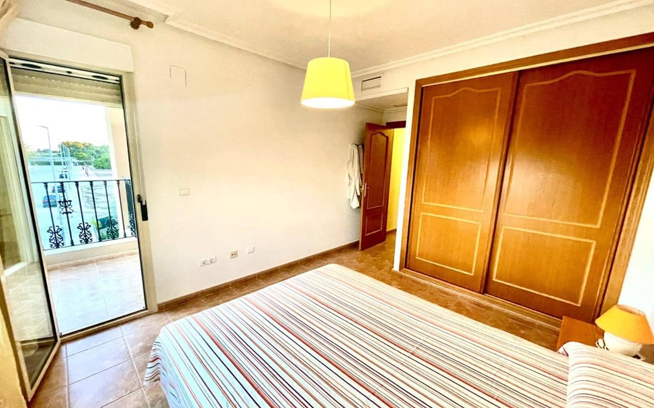 3 quarto Casa em Banda para venda em Almoradi com garagem - 265 000 € (Ref: 9880226)