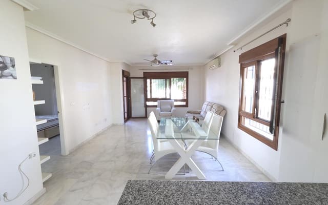 2 slaapkamer Appartement te koop in Villamartin, Orihuela met zwembad garage - € 195.000 (Ref: 9883752)