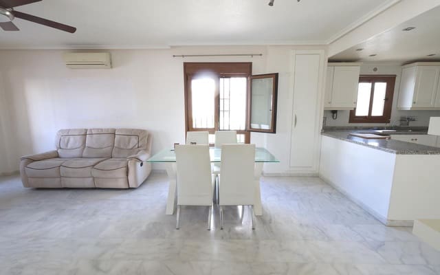 2 slaapkamer Appartement te koop in Villamartin, Orihuela met zwembad garage - € 195.000 (Ref: 9883752)