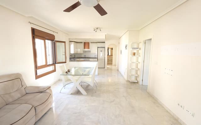 2 slaapkamer Appartement te koop in Villamartin, Orihuela met zwembad garage - € 195.000 (Ref: 9883752)