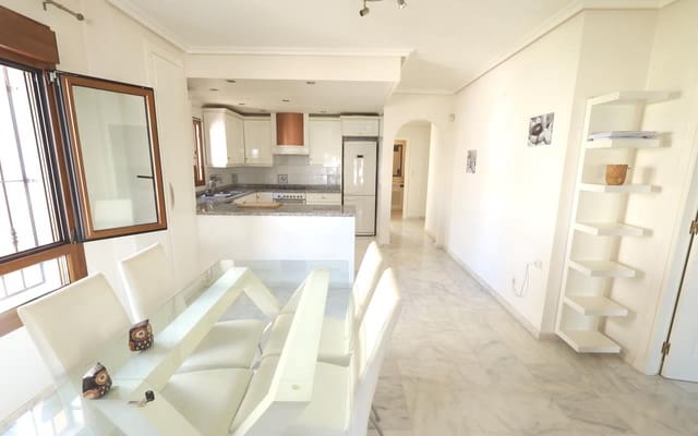 2 slaapkamer Appartement te koop in Villamartin, Orihuela met zwembad garage - € 195.000 (Ref: 9883752)