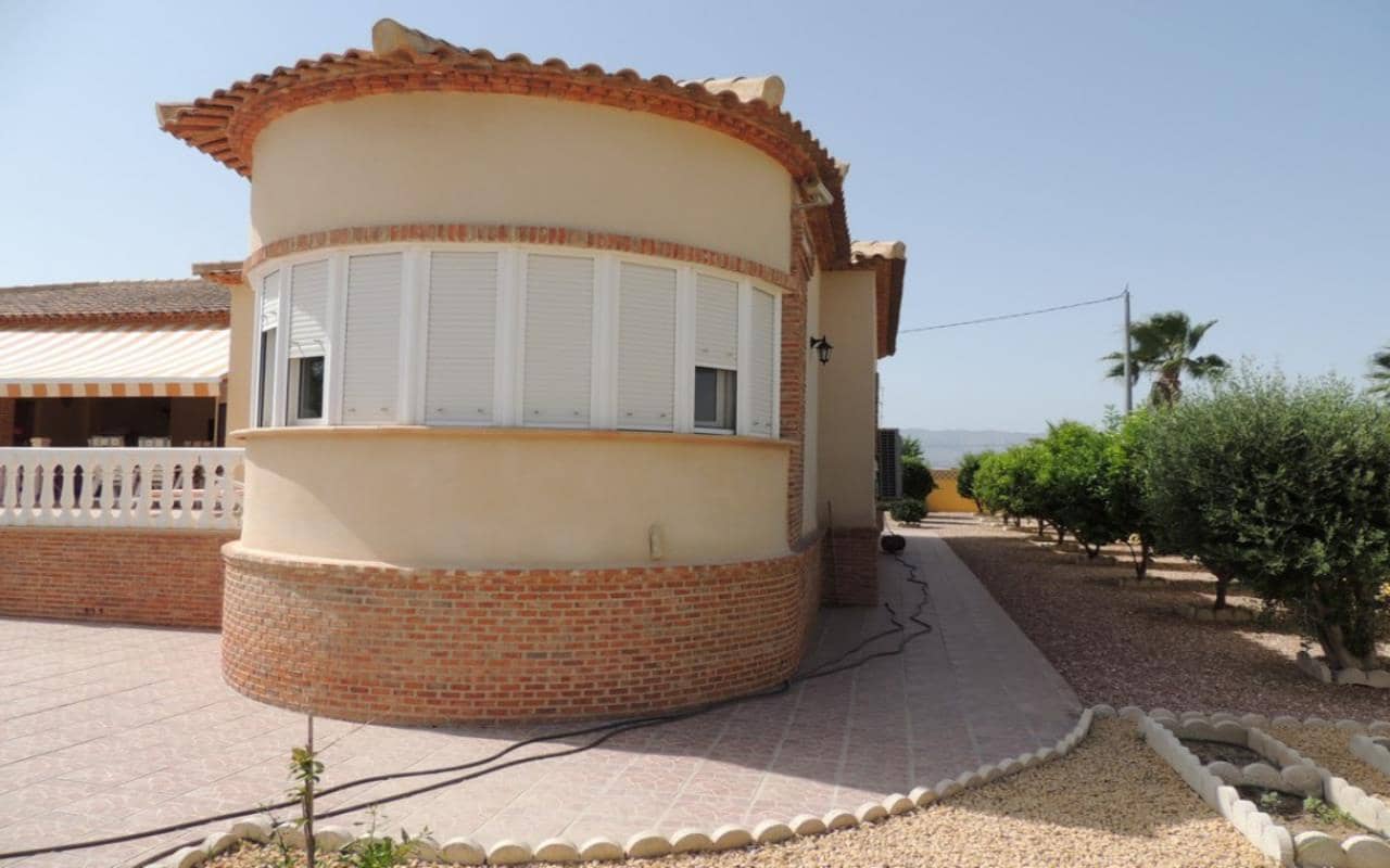 4 sovrum Villa till salu i Catral med pool garage - 390 000 € (Ref: 9883857)