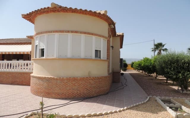 4 sovrum Villa till salu i Catral med pool garage - 390 000 € (Ref: 9883857)
