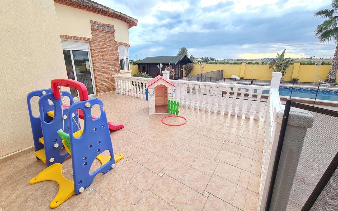 4 sovrum Villa till salu i Catral med pool garage - 390 000 € (Ref: 9883857)