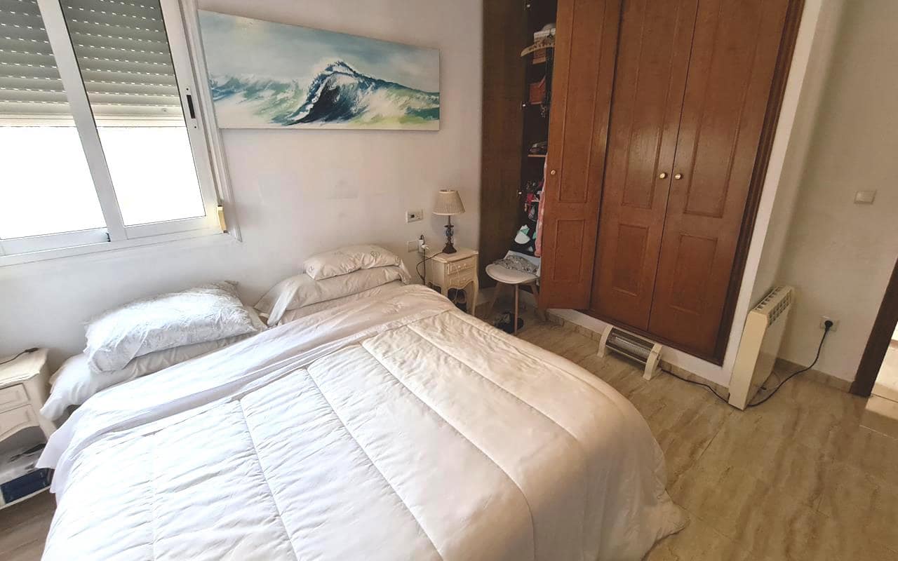 4 sovrum Villa till salu i Catral med pool garage - 390 000 € (Ref: 9883857)