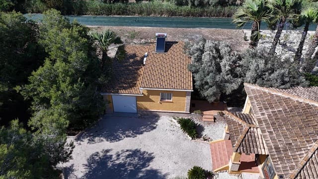 4 slaapkamer Finca/Landhuis te koop in Guardamar del Segura met zwembad garage - € 535.000 (Ref: 9885295)