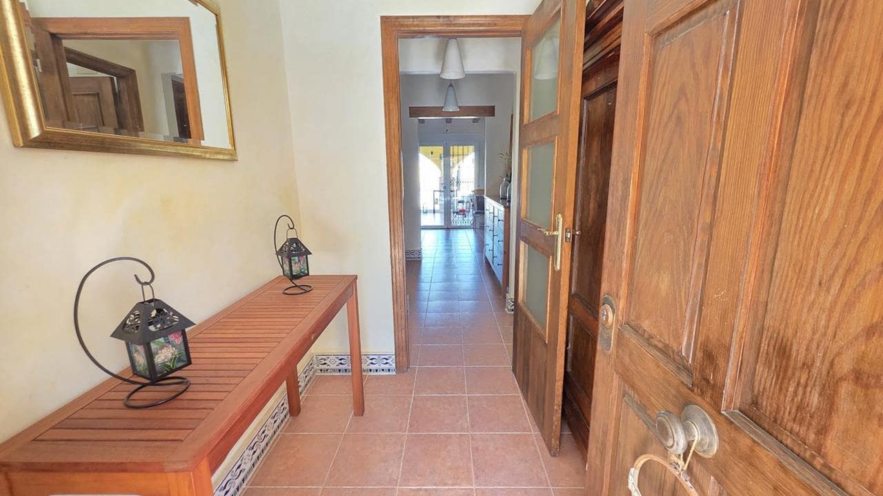 4 slaapkamer Finca/Landhuis te koop in Guardamar del Segura met zwembad garage - € 535.000 (Ref: 9885295)