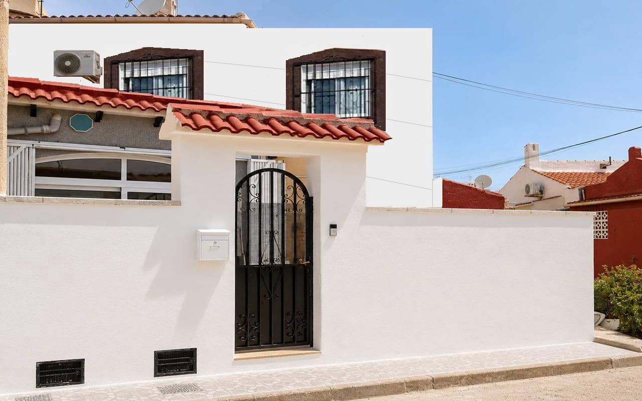 3 sypialnia Bungalow na sprzedaż w Torrevieja - 169 500 € (Ref: 9885333)