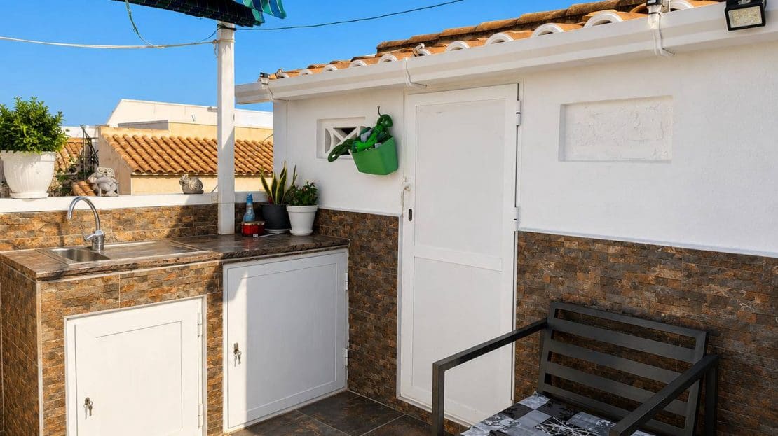 3 slaapkamer Appartement te koop in Torrevieja met zwembad garage - € 179.500 (Ref: 9924939)
