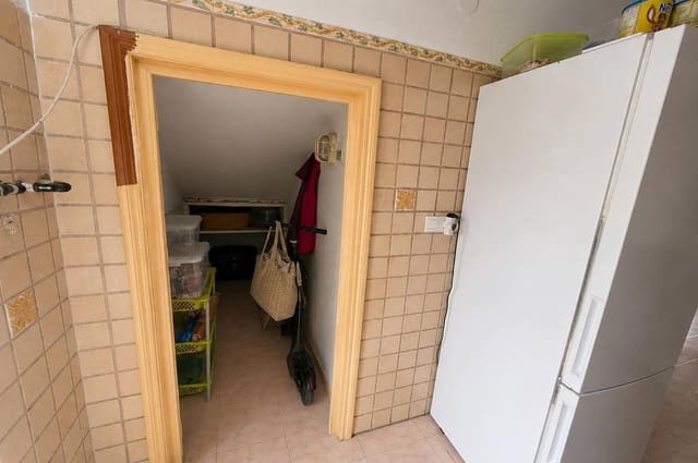3 camera da letto Casa in vendita in Torrevieja con garage - 193.000 € (Rif: 9925253)