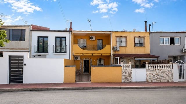 3 camera da letto Casa in vendita in Torrevieja con garage - 193.000 € (Rif: 9925253)