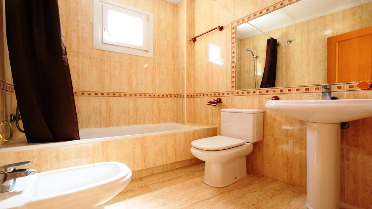 3 bedroom Townhouse for sale in Dehesa de Campoamor with pool garage - € 390,000 (Ref: 9928355)
