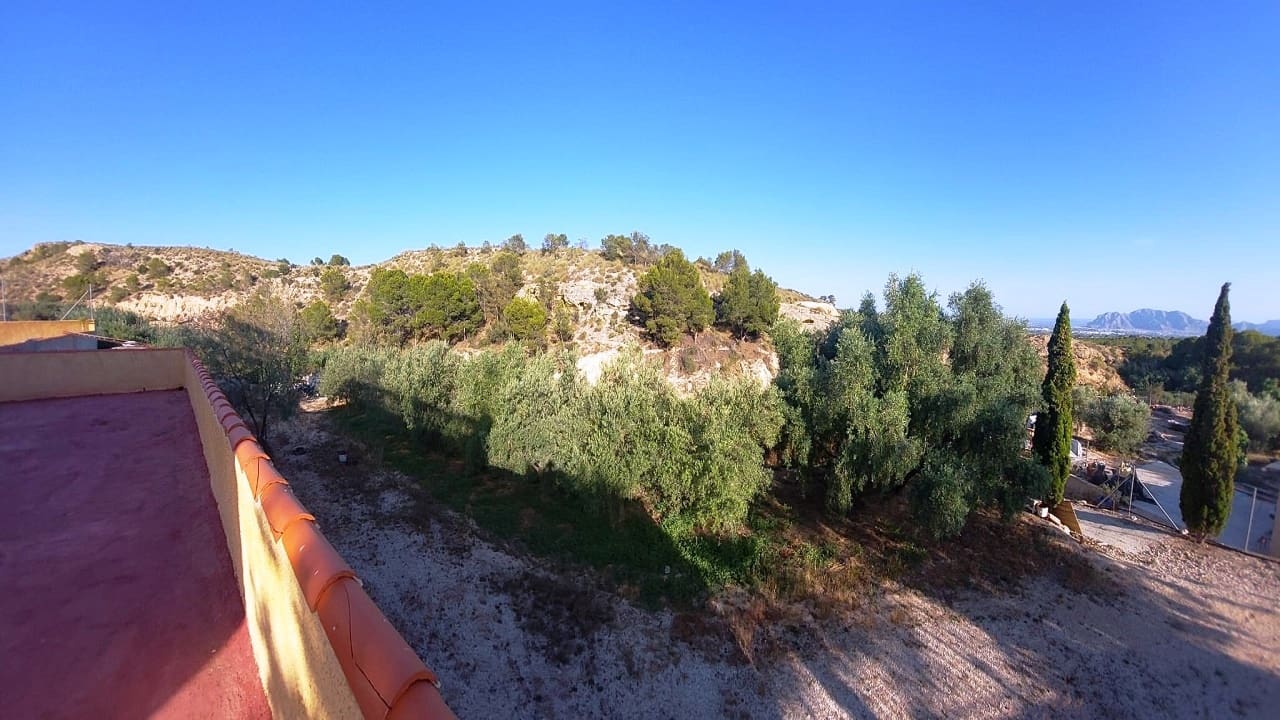 3 bedroom Finca/Country House for sale in Crevillente / Crevillent with pool garage - € 249,995 (Ref: 9928356)