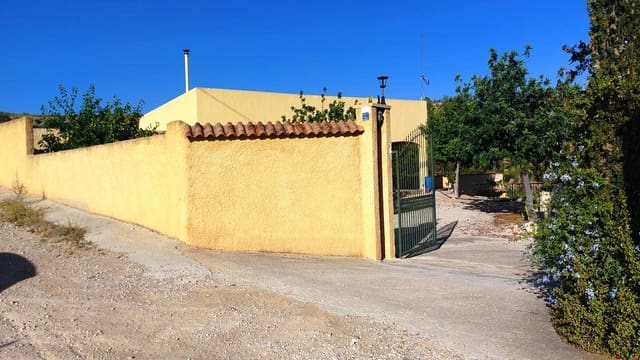 3 bedroom Finca/Country House for sale in Crevillente / Crevillent with pool garage - € 249,995 (Ref: 9928356)