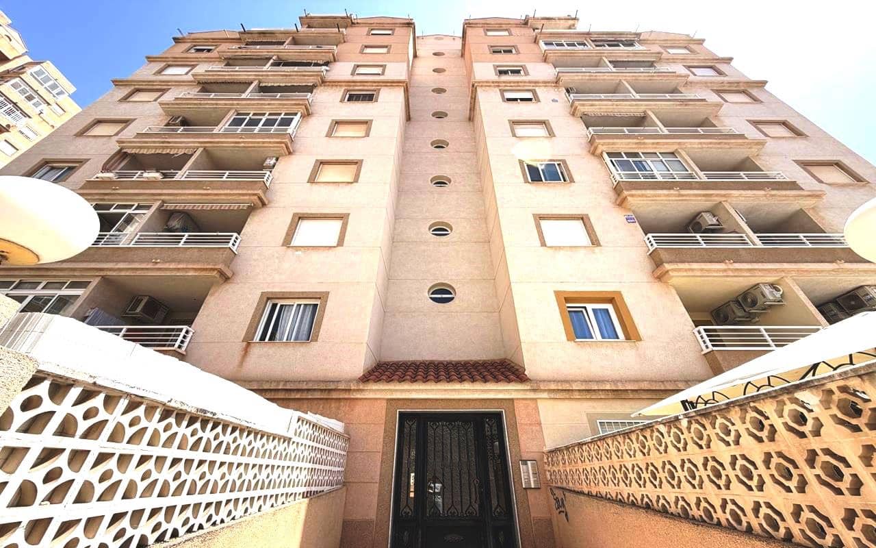2 soverom Leilighet til salgs i Torrevieja med svømmebasseng garasje - € 169 900 (Ref: 9932355)