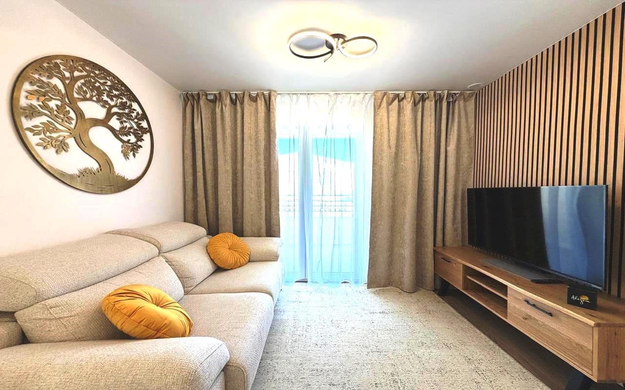 2 soverom Leilighet til salgs i Torrevieja med svømmebasseng garasje - € 169 900 (Ref: 9932355)