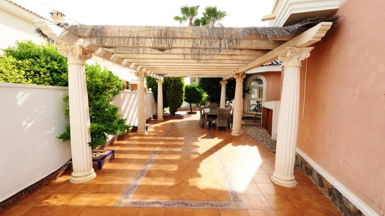 3 chambre Maison de Ville à vendre à Ciudad Quesada avec piscine garage - 340 000 € (Ref: 9938705)