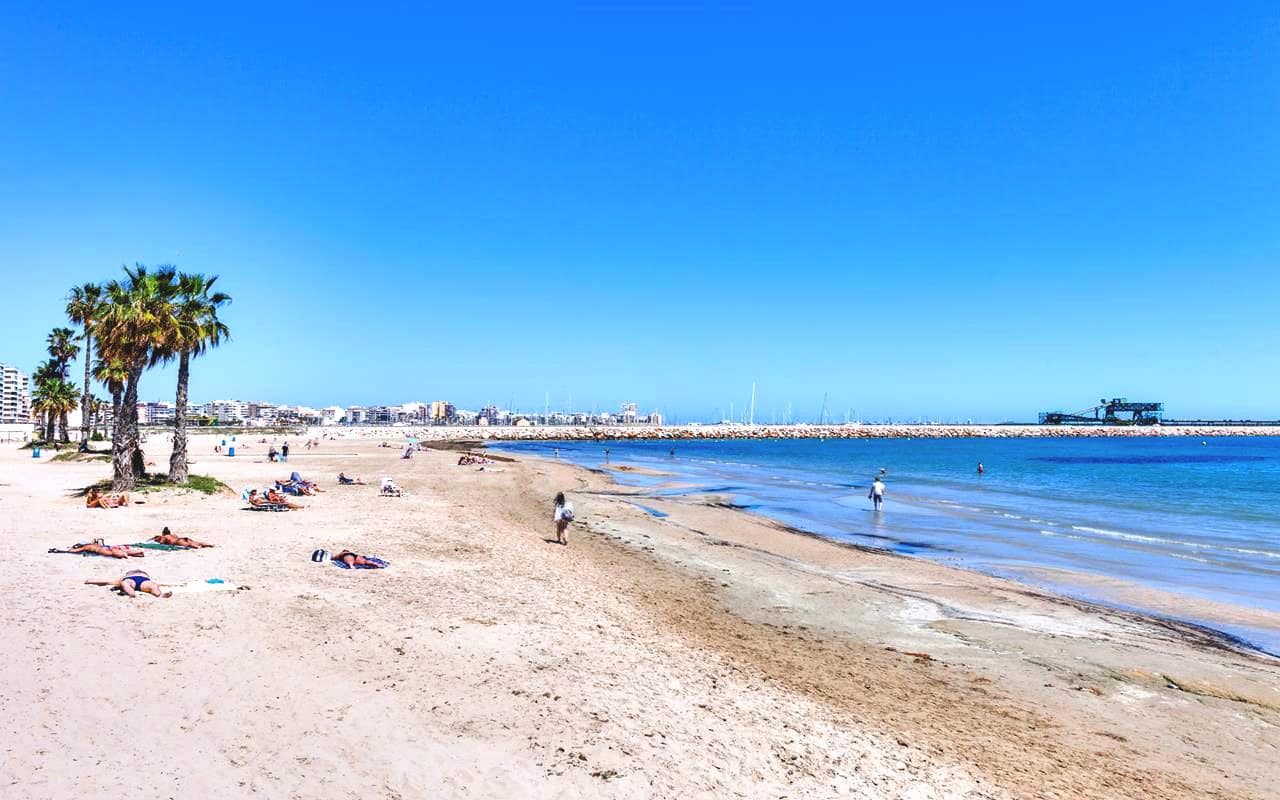 2 soverom Leilighet til salgs i Torrevieja med svømmebasseng - € 149 900 (Ref: 9939011)